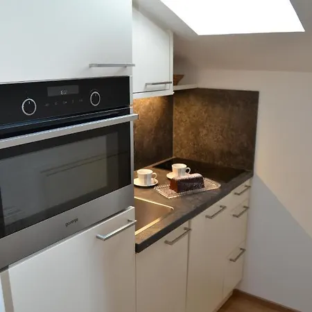 - Elisabeth Apartment