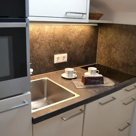 Apartamento - Elisabeth Radstadt
